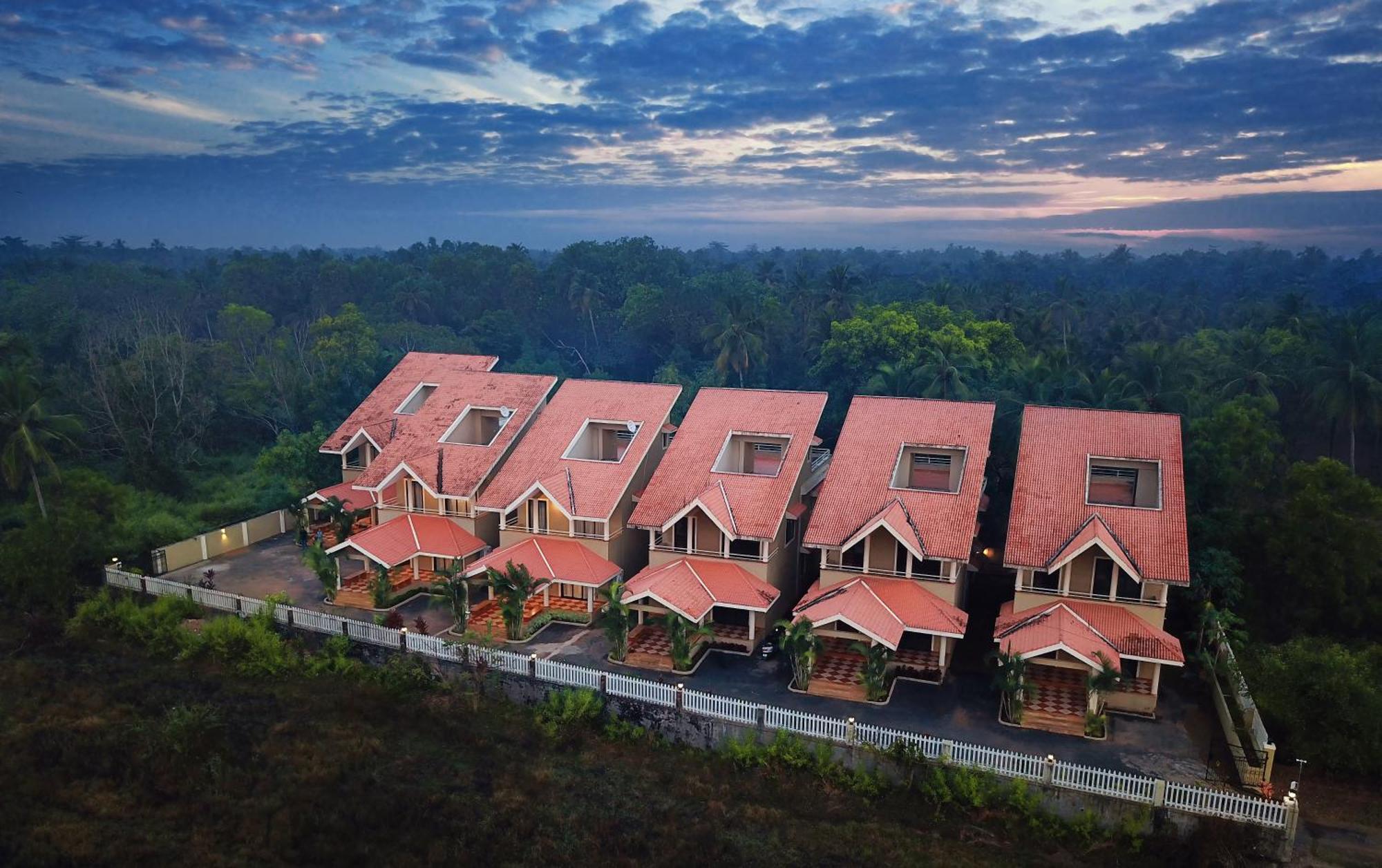 Treehouse Blue Hotel & Villas Colva Luaran gambar