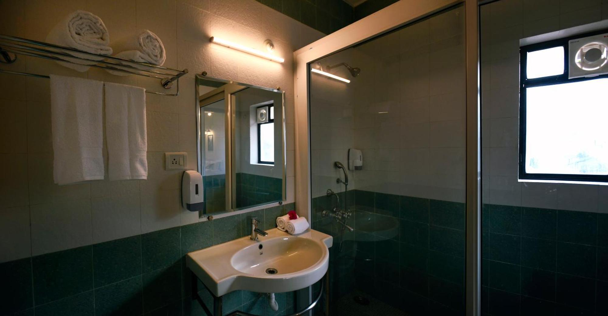 Treehouse Blue Hotel & Villas Colva Luaran gambar